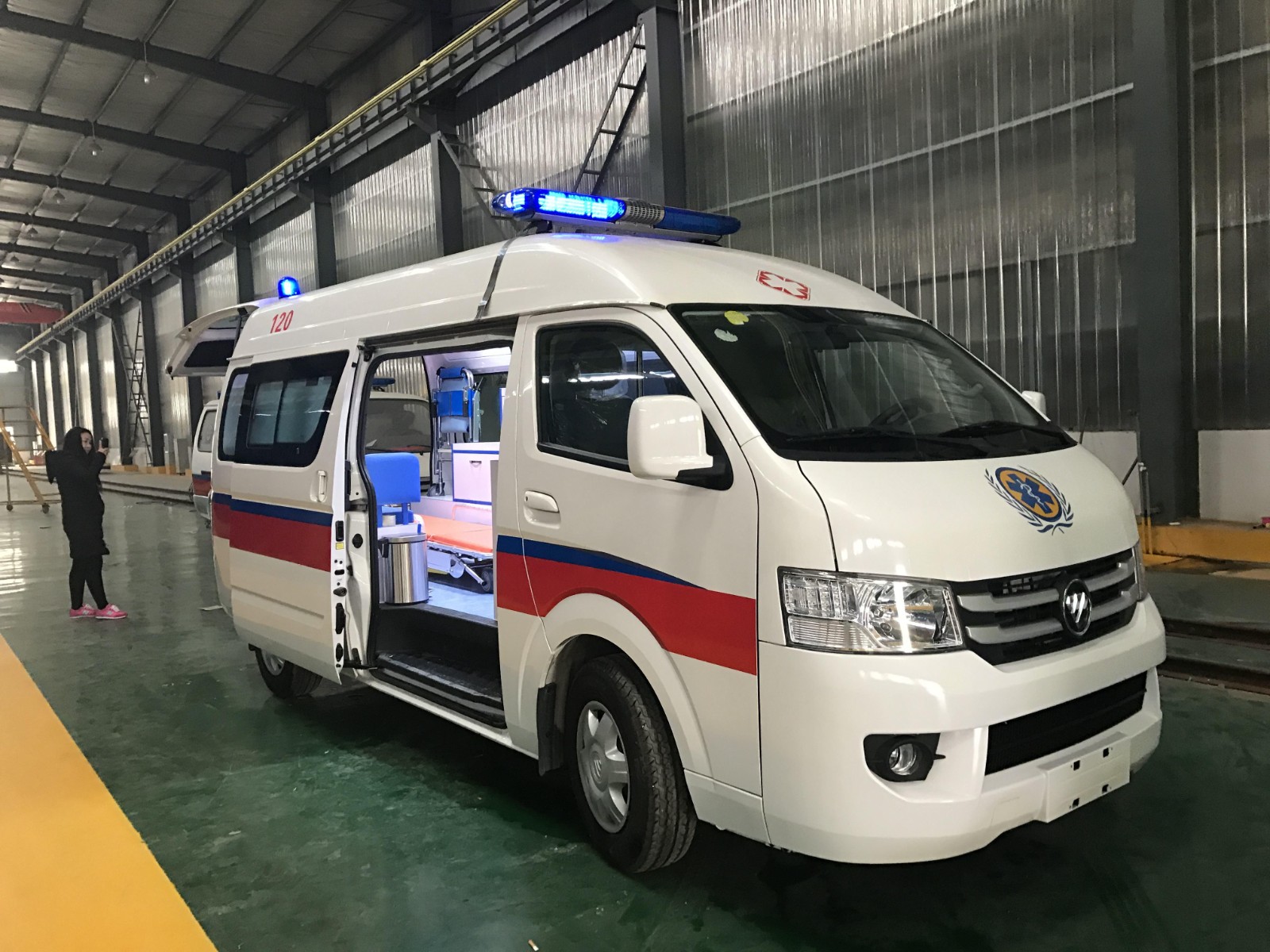 禄丰县救护车转院